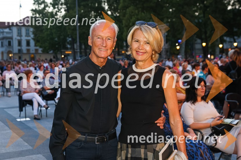  Janez Pergar, častni konzul Južnoafriške republike;  Nevenka Črešnar Pergar, lastnica in direktorica podjetja NP ConsultingPeer Gynt, balet v izvedbi Opere SNG Maribor, v okviru 69. Ljubljana Festivala