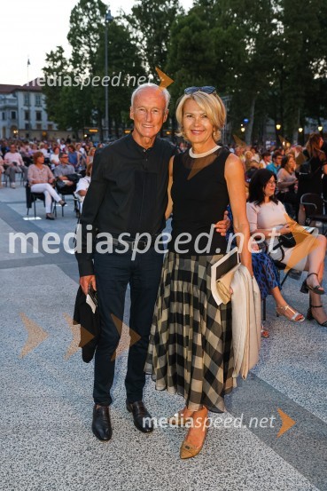  Janez Pergar, častni konzul Južnoafriške republike;  Nevenka Črešnar Pergar, lastnica in direktorica podjetja NP ConsultingPeer Gynt, balet v izvedbi Opere SNG Maribor, v okviru 69. Ljubljana Festivala