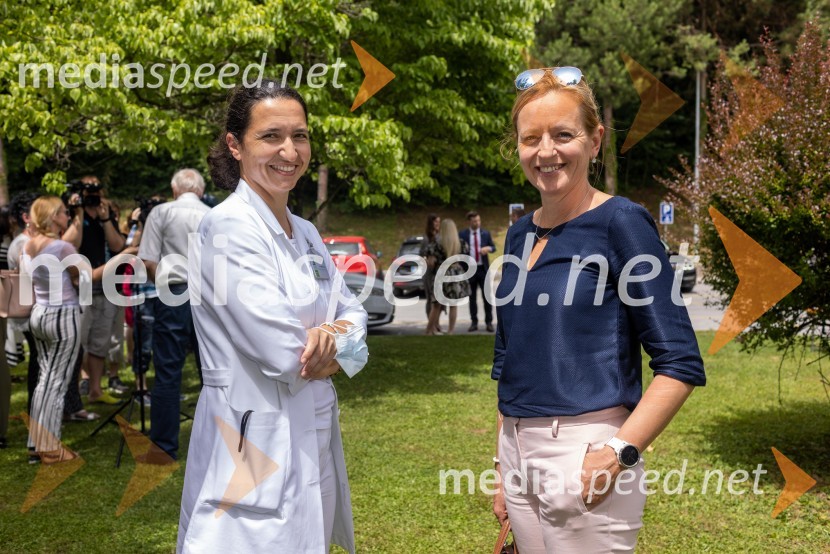 Pošta Slovenije z dronom prepeljala vzorec krvi