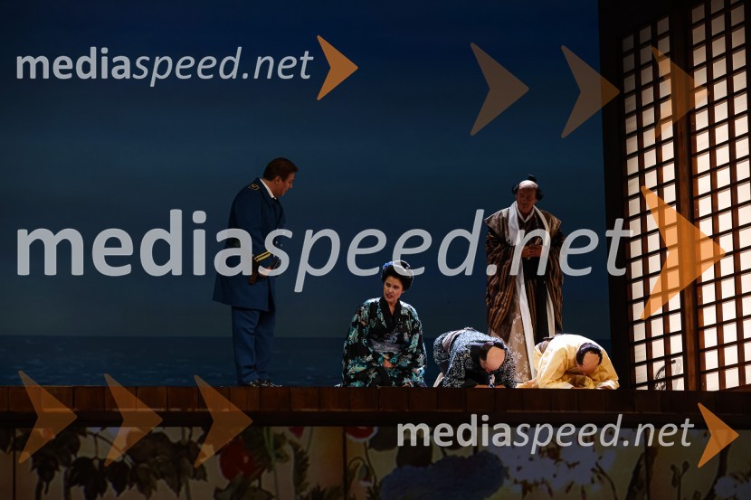  Renzo Zulian, operni pevec;  ... ;  ... ;  ... ;  ... Madama Butterfly, opera v sklopu 69. Ljubljana Festivala