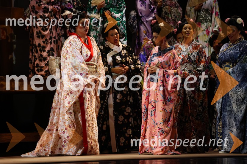  Rebeka Lokar, operna pevka;  ... Madama Butterfly, opera v sklopu 69. Ljubljana Festivala