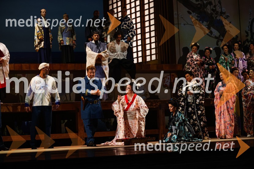  Renzo Zulian, operni pevec;  Rebeka Lokar, operna pevkaMadama Butterfly, opera v sklopu 69. Ljubljana Festivala