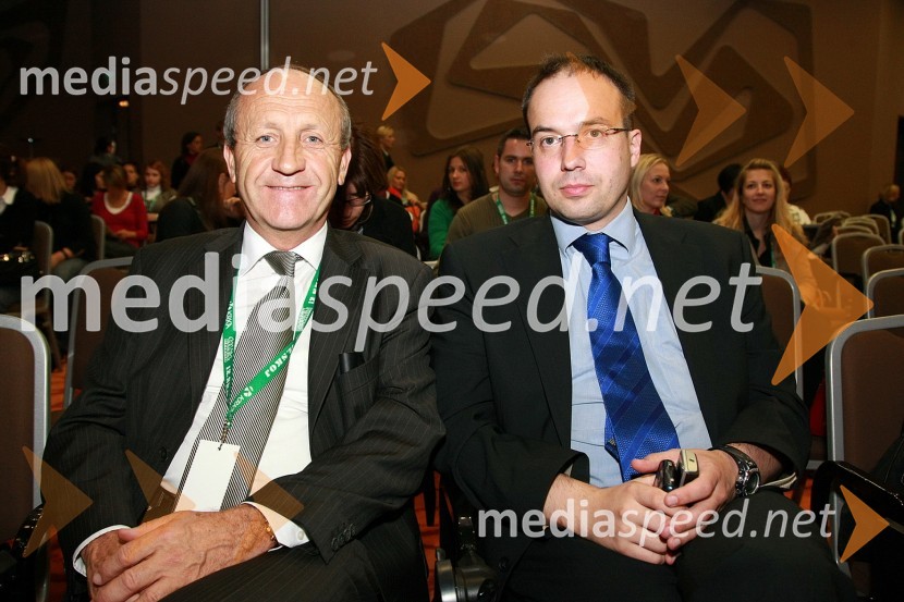 Branko Pavlin, predsednik uprave Dnevnik, d.d. in Leo Oblak, predsednik uprave Infonet media12. SKOJ (Slovenska konferenca o odnosih z javnostmi) 2008, 3. dan