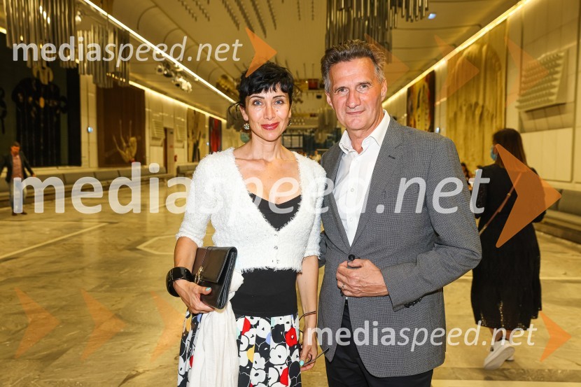 Dr. Jerca Legan Cvikl, antropologinja in predsednica Fundacije Femmes Sans Fronitières;  Milan Martin Cvikl, ekonomistMartha Argerich, koncert v okviru 69. Ljubljana Festivala