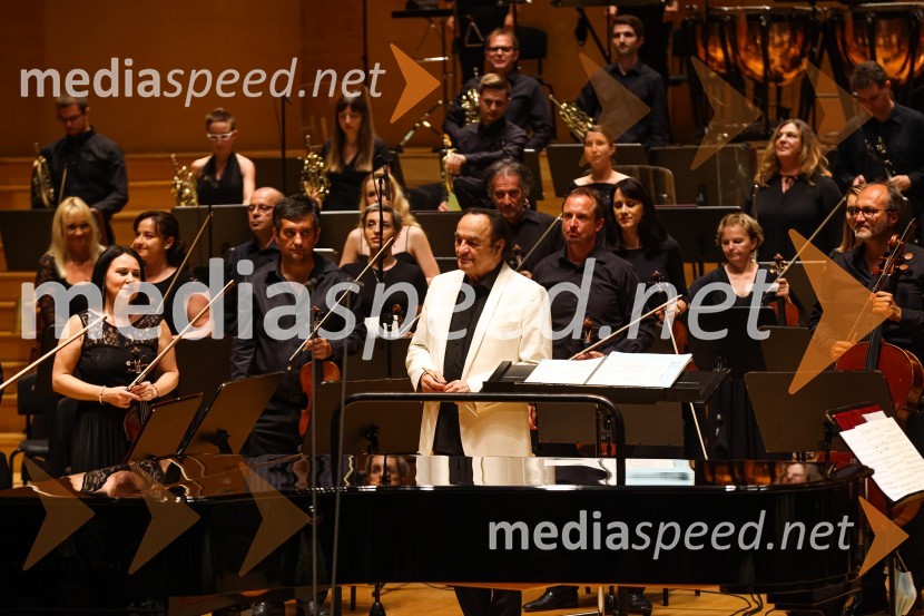  Charles Dutoit, dirigentMartha Argerich, koncert v okviru 69. Ljubljana Festivala