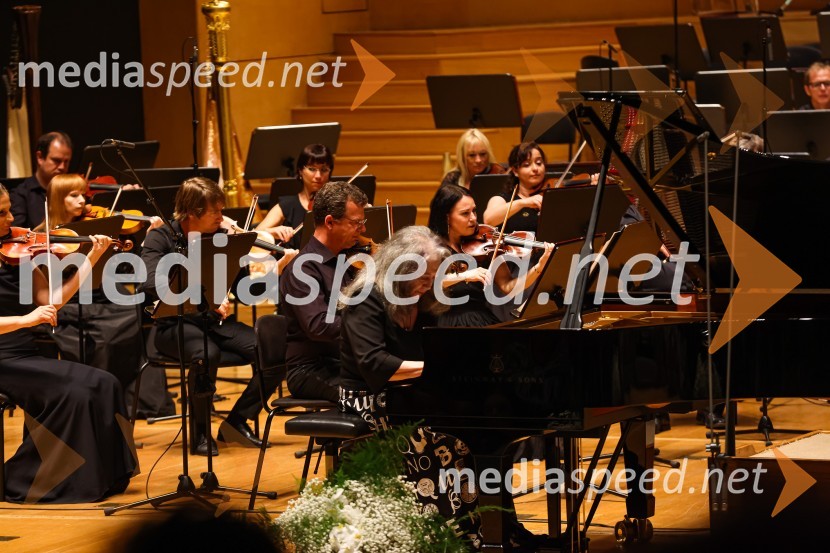  Martha Argerich, klavirMartha Argerich, koncert v okviru 69. Ljubljana Festivala