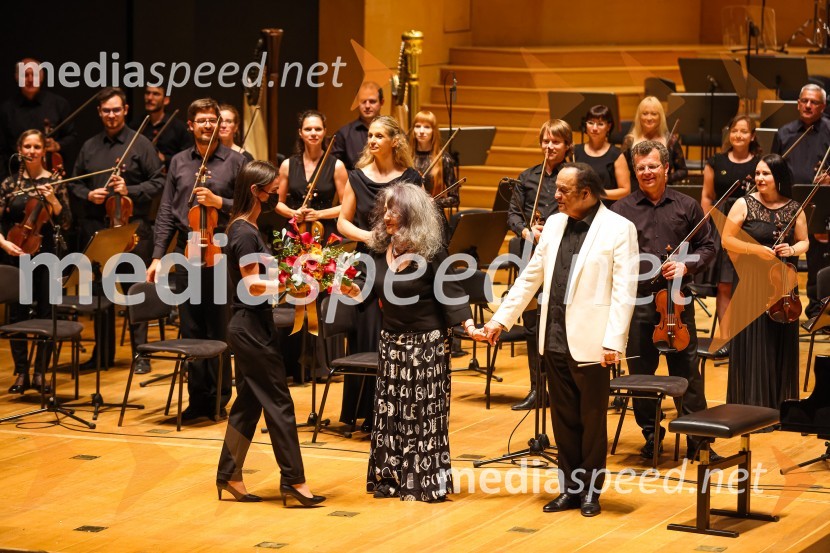  ... ;  Martha Argerich, klavir;  Charles Dutoit, dirigentMartha Argerich, koncert v okviru 69. Ljubljana Festivala