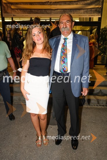  ... ;  Marijan Zlobec, novinar, kritikMartha Argerich, koncert v okviru 69. Ljubljana Festivala