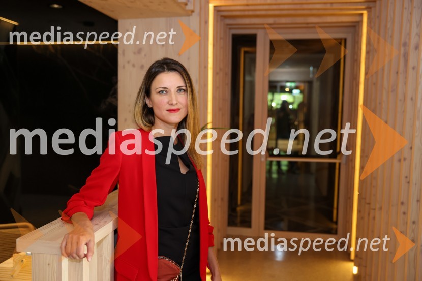  Natalija ŠahrajHotel Bohinj odprl svoja vrata