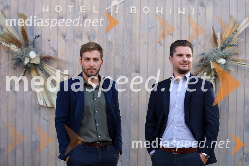  Jure Repanšek, upravitelj, Hotel Bohinj;  Damian Merlak, nekdanji solastnik kripto borze BitstampHotel Bohinj odprl svoja vrata