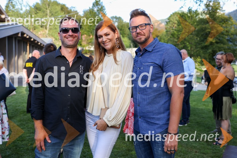  ... ;  Manca  Špik, pevka;  Primož Goričnik, Agencija ŠpikHotel Bohinj odprl svoja vrata