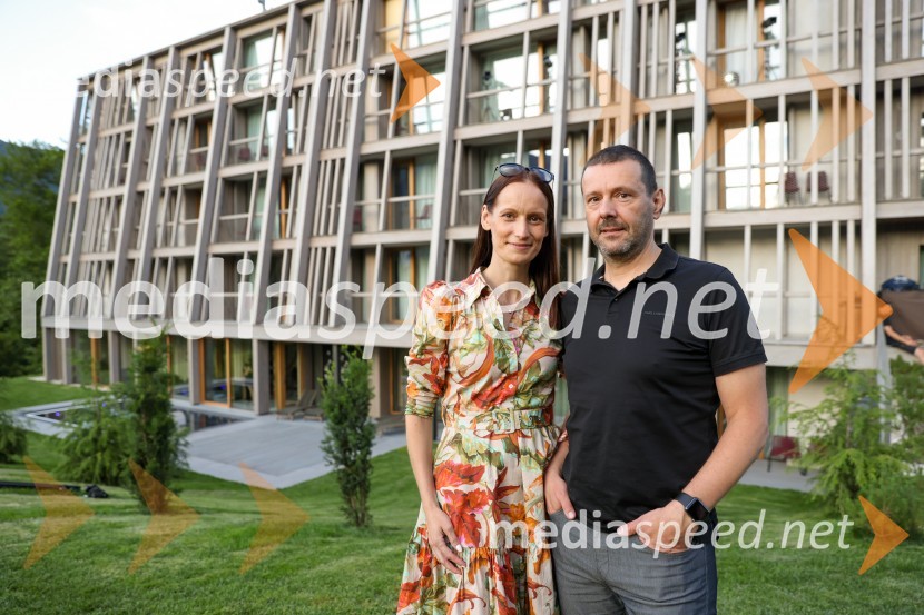  Metka Gašper;  Jurij GašperHotel Bohinj odprl svoja vrata