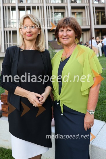 mag. Maja Pak Olaj, direktorica, Slovenska turistična organizacija;  Eva Štravs Podlogar, državna sekretarka, Ministrstvo za gospodarski razvoj in tehnologijoHotel Bohinj odprl svoja vrata