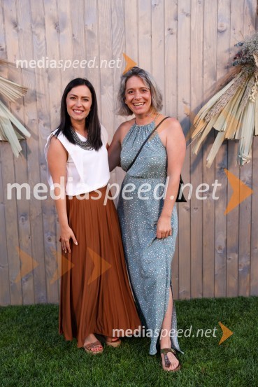  Katarina Kumelj, vodja projektov, Riko;  Uršula KordišHotel Bohinj odprl svoja vrata