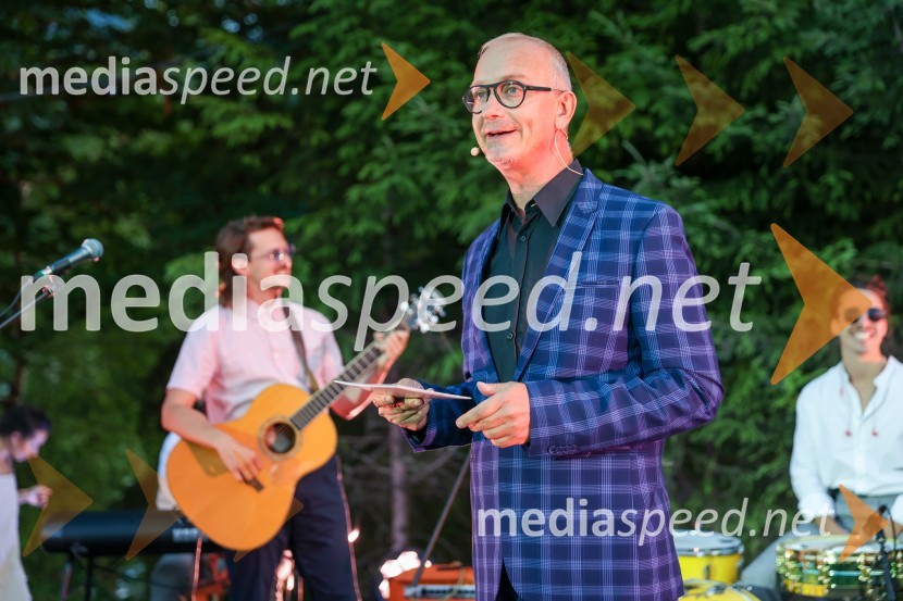  Uroš Smolej, igralecHotel Bohinj odprl svoja vrata