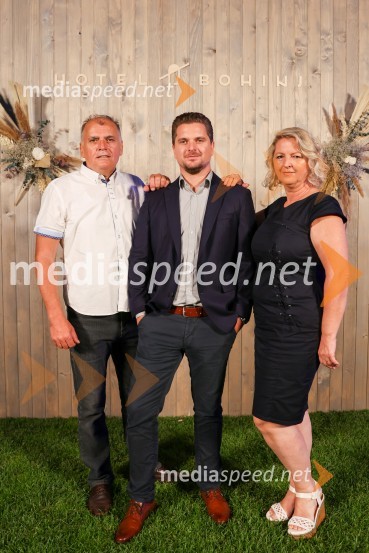  Damijan Merlak;  Damian Merlak, nekdanji solastnik kripto borze Bitstamp;  Marija MerlakHotel Bohinj odprl svoja vrata