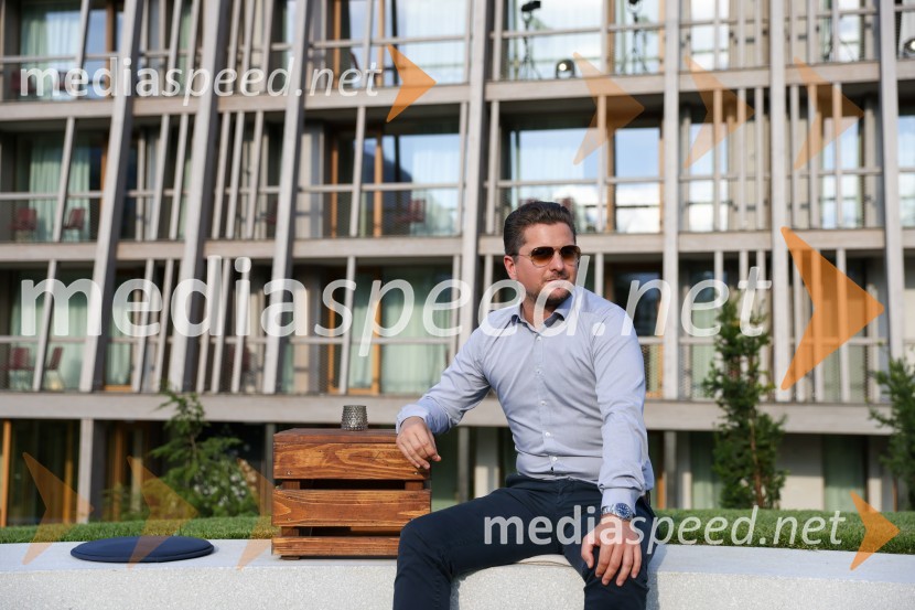  Damian Merlak, nekdanji solastnik kripto borze BitstampHotel Bohinj odprl svoja vrata