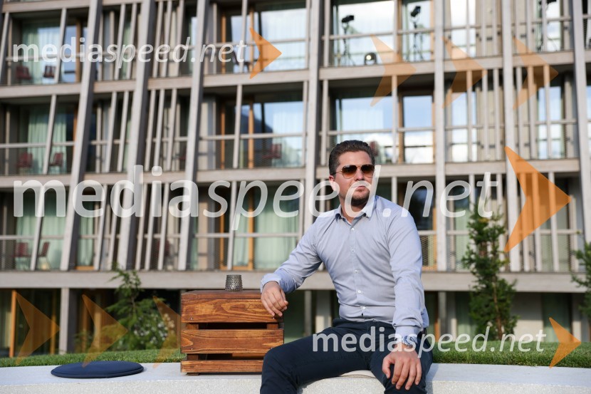  Damian Merlak, nekdanji solastnik kripto borze BitstampHotel Bohinj odprl svoja vrata