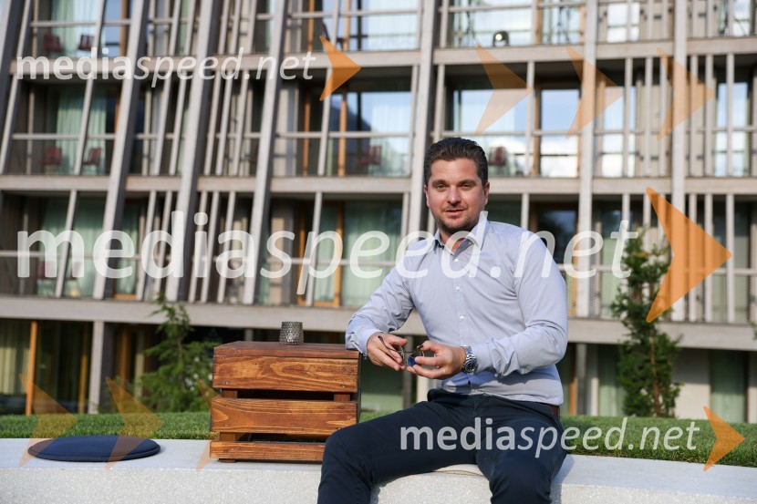  Damian Merlak, nekdanji solastnik kripto borze BitstampHotel Bohinj odprl svoja vrata