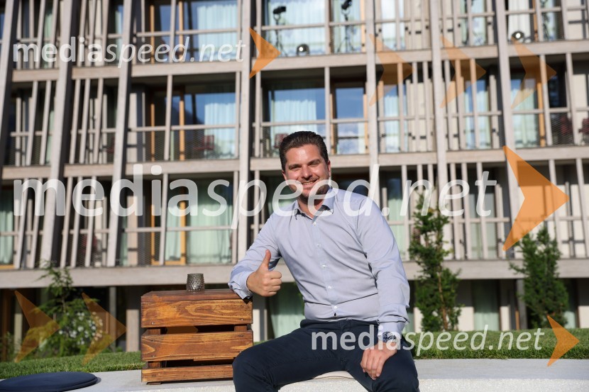  Damian Merlak, nekdanji solastnik kripto borze BitstampHotel Bohinj odprl svoja vrata