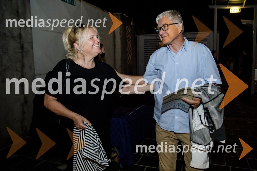  Katja Pegan,  direktorica in režiserka, Gledališče Koper Teatro Capodistria;  ... Stoletje mjuzikla, premiera Gledališča Koper