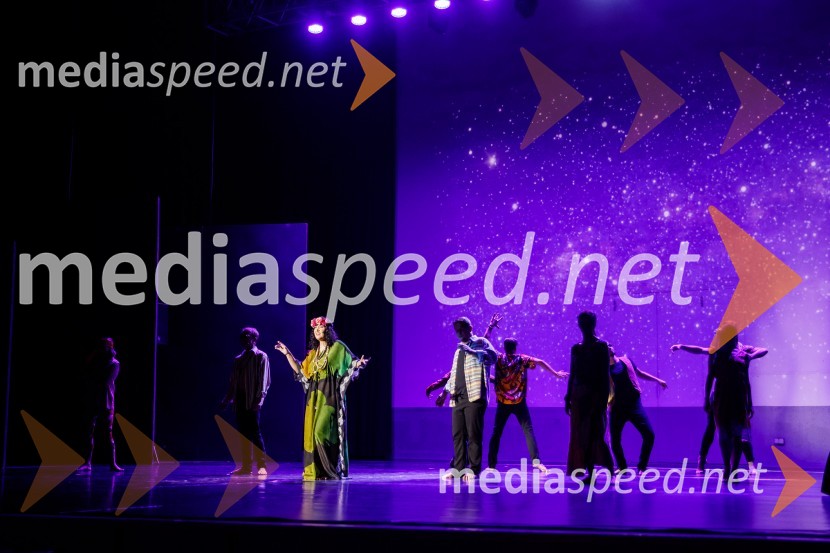  Tinkara Kovač, glasbenicaStoletje mjuzikla, premiera Gledališča Koper