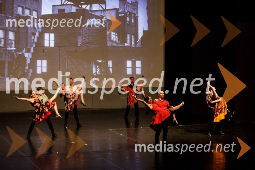 Stoletje mjuzikla, premiera Gledališča Koper