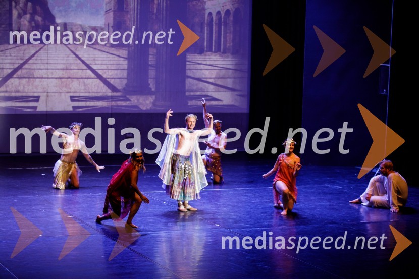  Rok  Matek, igralecStoletje mjuzikla, premiera Gledališča Koper