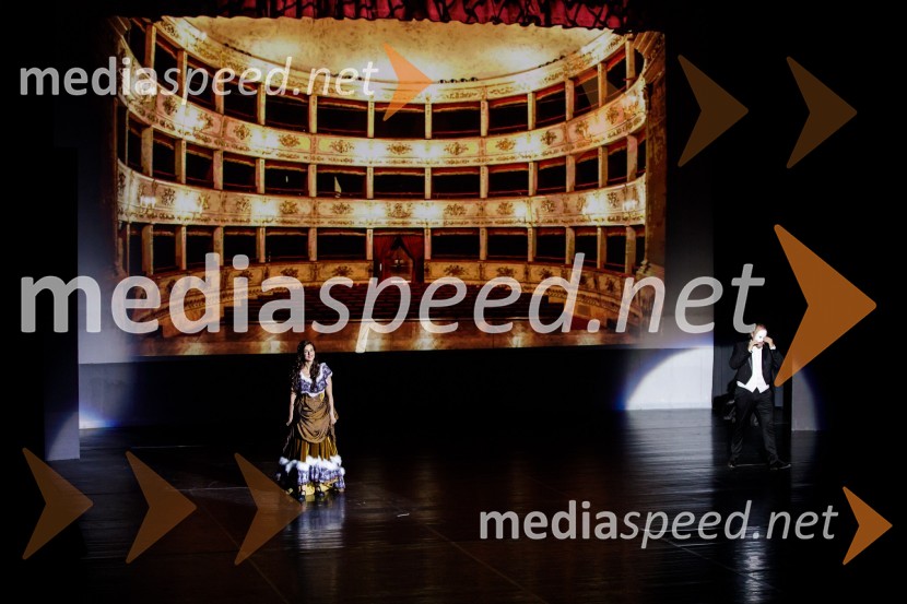  Lara Komar, igralka;  Patrik Greblo, dirigentStoletje mjuzikla, premiera Gledališča Koper