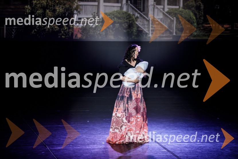  Tinkara Kovač, glasbenicaStoletje mjuzikla, premiera Gledališča Koper