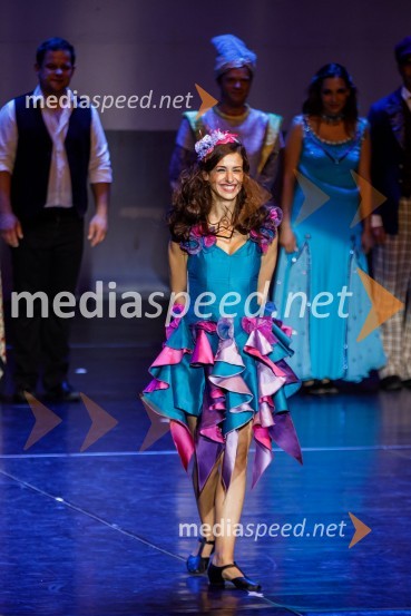  Lara Komar, igralkaStoletje mjuzikla, premiera Gledališča Koper