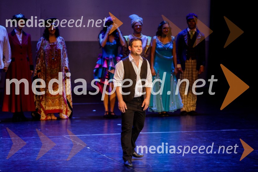 Stoletje mjuzikla, premiera Gledališča Koper