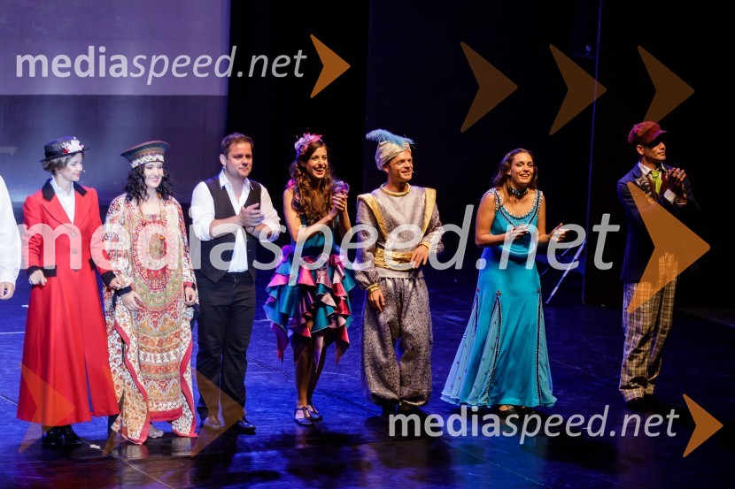  ... ;  Tinkara Kovač, glasbenica;  ... ;  Lara Komar, igralka;  Rok  Matek, igralec;  Eva Tancer, plesalka;  ... Stoletje mjuzikla, premiera Gledališča Koper