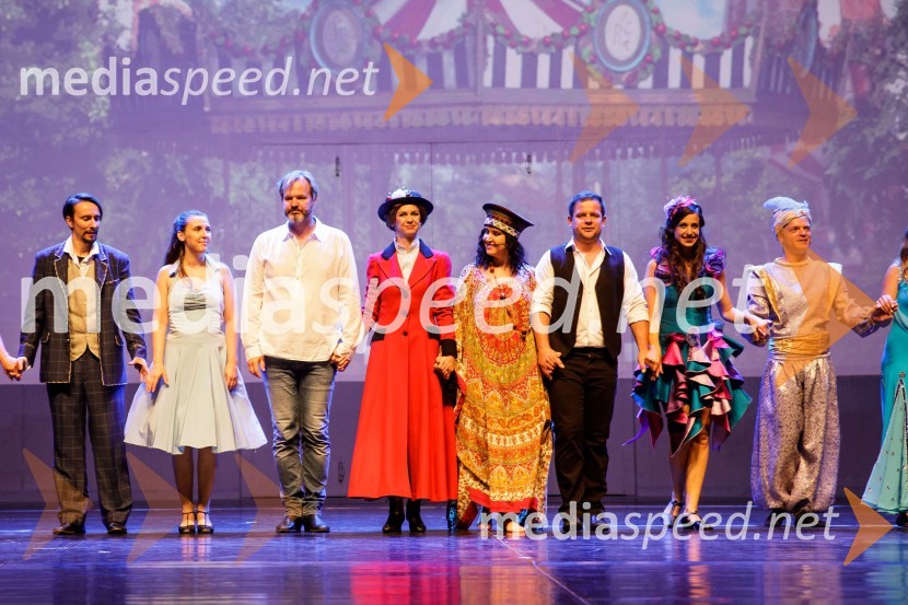  Jure Kopušar, igralec;  Patrizia  Jurinčič Finžgar, igralka;  Petr Gazdik;  ... ;  Tinkara Kovač, glasbenica;  ... ;  Lara Komar, igralka;  Rok  Matek, igralecStoletje mjuzikla, premiera Gledališča Koper