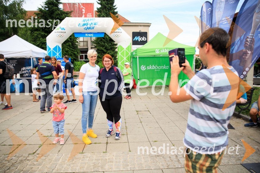  Urška  Žolnir Jugovar, judoistka;  ... Slovenska bakla v Kranju