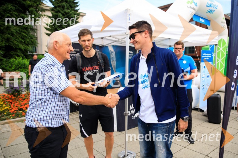  ... ;  ... ;  Janez Černe, podžupan Mestne občine KranjSlovenska bakla v Kranju