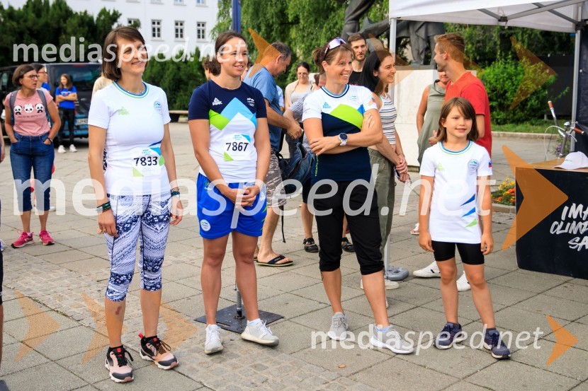  Maja Benedičič, smučarska tekačica;  Tjaša Vozel, plavalka;  Vesna  Fabjan, smučarska tekačica;  ... Slovenska bakla v Kranju