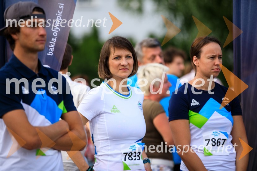  Jošt Klančar, smučar prostega sloga;  Maja Benedičič, smučarska tekačica;  Tjaša Vozel, plavalkaSlovenska bakla v Kranju