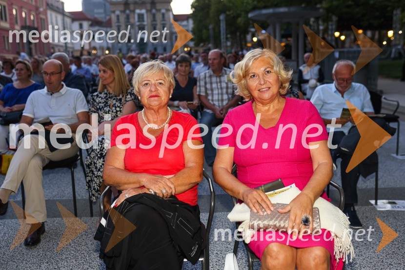  ... ; dr. Nelida Nemec, umetnostna kritičarka Sen kresne noči, Zbor dunajskih dečkov v okviru 69. Ljubljana Festivala