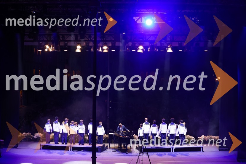 Zbor dunajskih dečkovSen kresne noči, Zbor dunajskih dečkov v okviru 69. Ljubljana Festivala