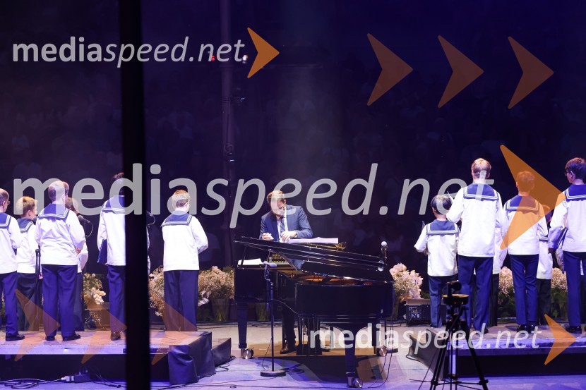 Zbor dunajskih dečkovSen kresne noči, Zbor dunajskih dečkov v okviru 69. Ljubljana Festivala