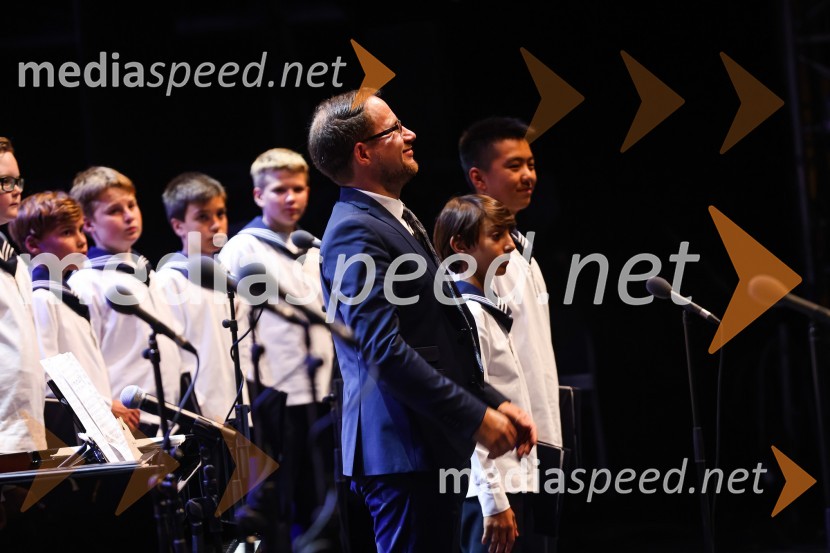 Zbor dunajskih dečkovSen kresne noči, Zbor dunajskih dečkov v okviru 69. Ljubljana Festivala