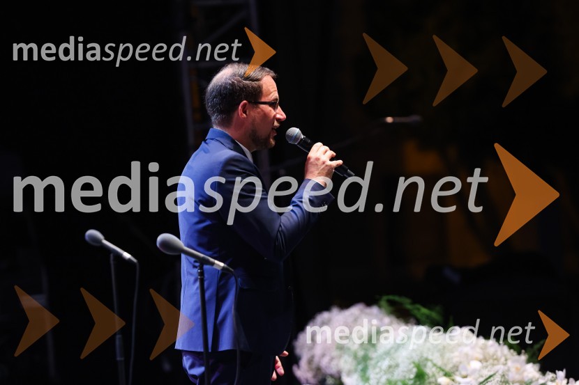  Oliver Stech, zborovodjaSen kresne noči, Zbor dunajskih dečkov v okviru 69. Ljubljana Festivala