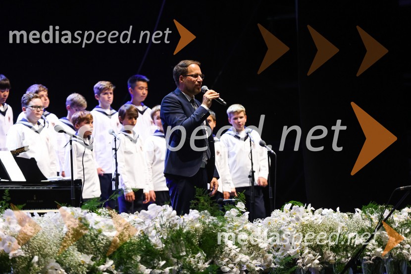 Zbor dunajskih dečkovSen kresne noči, Zbor dunajskih dečkov v okviru 69. Ljubljana Festivala