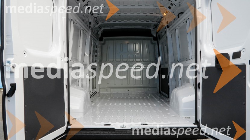 Fiat Ducato, slovenska predstavitev