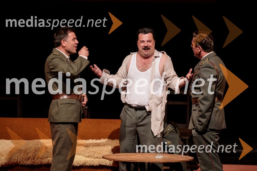  Aleksandar Stojković, igralec;  Boris Šavija, igralec;  Igor Štamulak, igralecJugoslavija, moja dežela, krstna uprizoritev drame