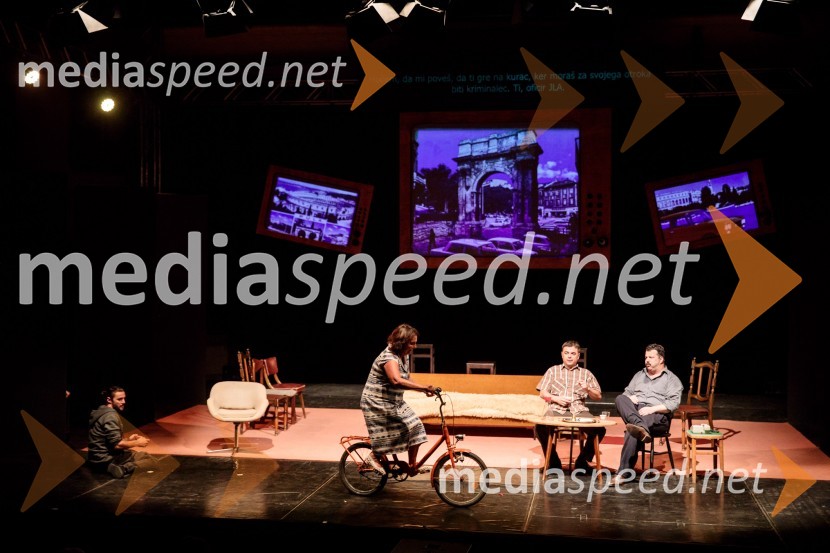  Mojca Partljič, igralka;  Aleksandar Stojković, igralec;  Boris Šavija, igralecJugoslavija, moja dežela, krstna uprizoritev drame