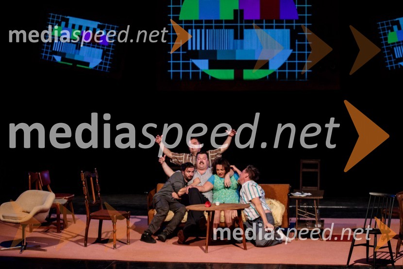  Blaž Popovski, igralec;  Aleksandar Stojković, igralec;  Boris Šavija, igralec;  Mojca Partljič, igralka;  Igor Štamulak, igralecJugoslavija, moja dežela, krstna uprizoritev drame