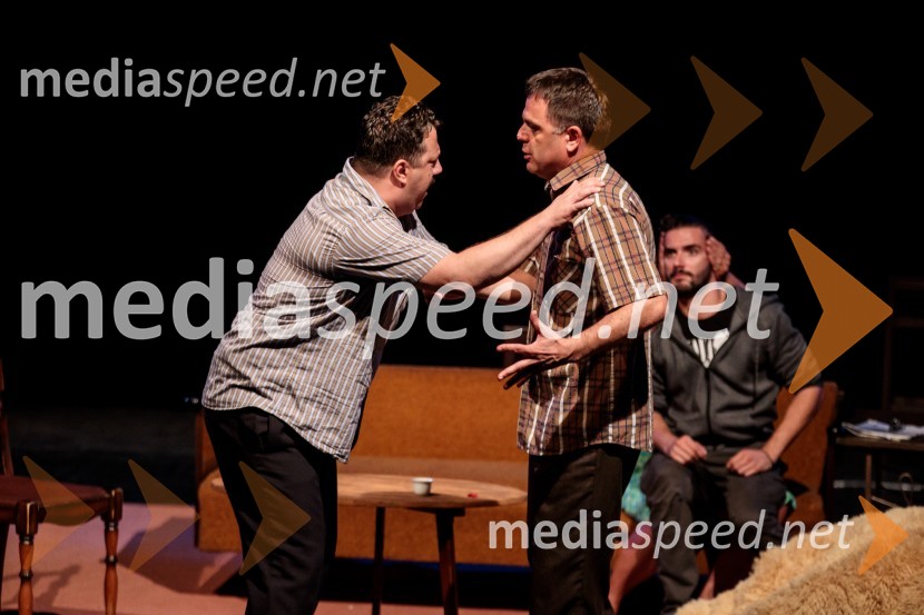  Boris Šavija, igralec;  Aleksandar Stojković, igralec;  Blaž Popovski, igralecJugoslavija, moja dežela, krstna uprizoritev drame