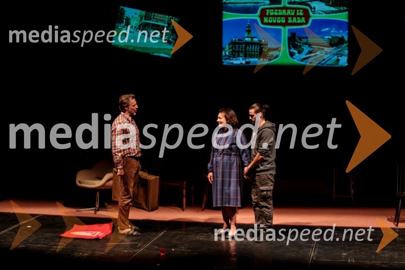  Željko Erkić, igralec;  Mojca Partljič, igralka;  Blaž Popovski, igralecJugoslavija, moja dežela, krstna uprizoritev drame